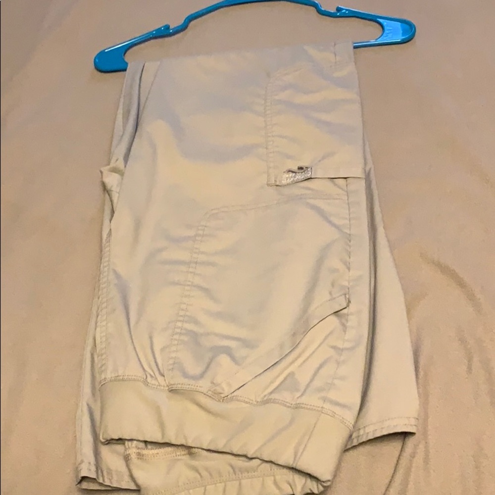 Cherokee workwear pants. Size L tall